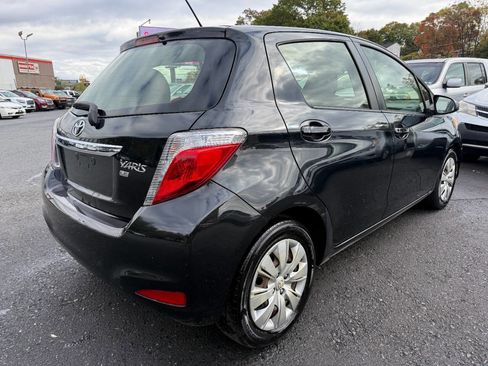 Used 2012 Toyota Yaris LE image 5