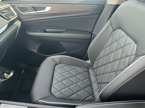 New 2026 Volkswagen Atlas SEL Premium R-Line image 12