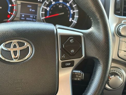 Used 2018 Toyota 4Runner SR5 image 20