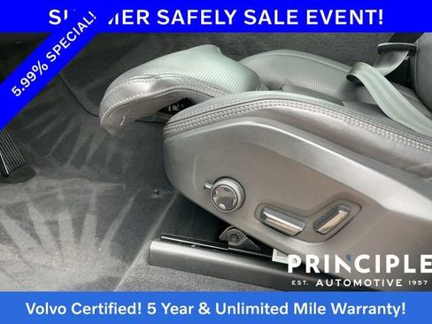 Certified 2025 Volvo XC60 T8 Ultra AWD/4WD image 31