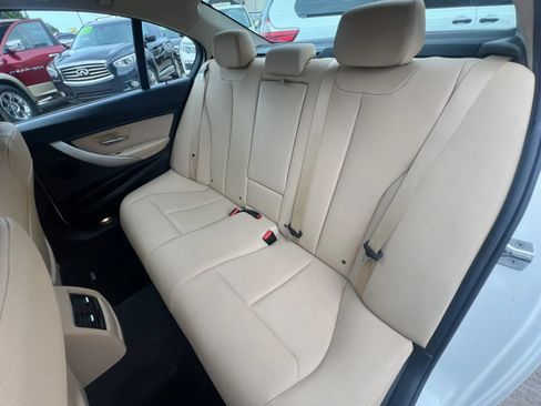Used 2018 BMW 320i xDrive Sedan AWD/4WD image 35