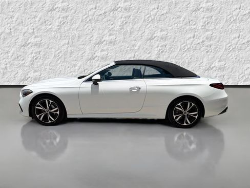 Used 2026 Mercedes-Benz CLE 300 4MATIC Cabriolet image 6