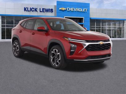Used 2024 Chevrolet Trax LT w/ Driver Confidence Package