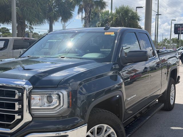 Used 2018 GMC Sierra 1500 SLE w/ SLE Value Package AWD/4WD image 6