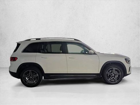 Used 2026 Mercedes-Benz GLB 250 image 7