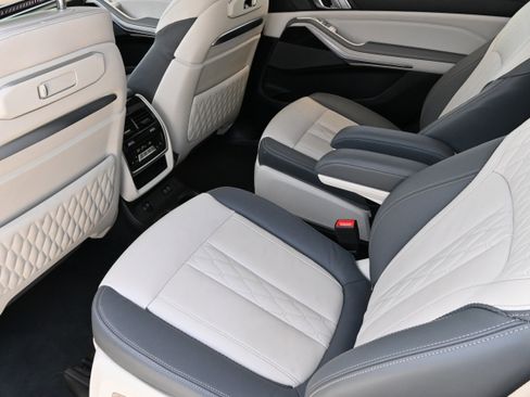 Certified 2023 BMW X7 M60i w/ Executive Package AWD/4WD image 12