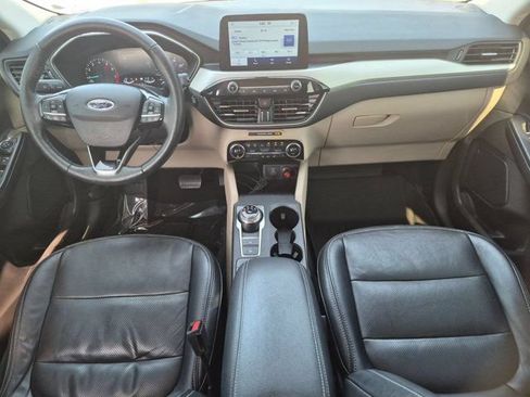 Used 2021 Ford Escape SE w/ Convenience Package FWD image 13