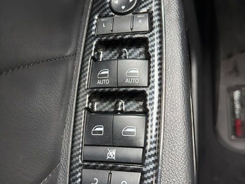 Used 2019 Dodge Charger SRT Hellcat w/ Navigation & Travel Group RWD image 6