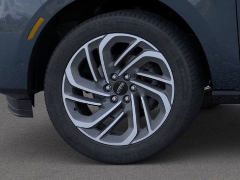 New 2025 Lincoln Navigator Reserve image 37