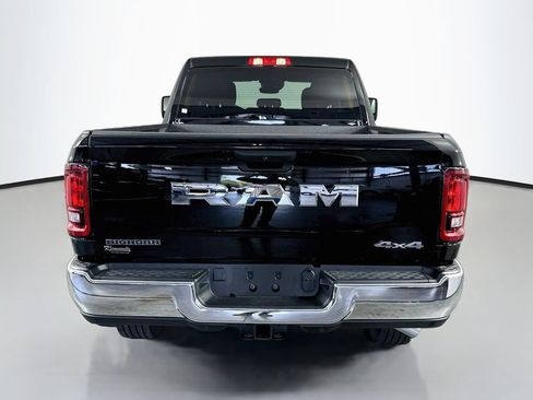 Used 2026 RAM 2500 Big Horn AWD/4WD image 6