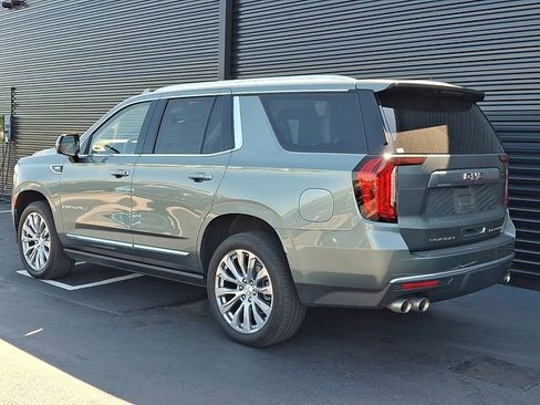 Used 2024 GMC Yukon Denali AWD/4WD image 3