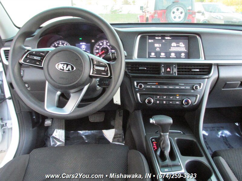 Used 2019 Kia Optima LX FWD image 17