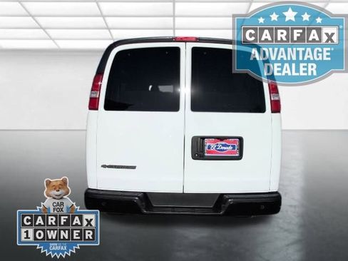 Used 2023 Chevrolet Express 3500 LS image 27