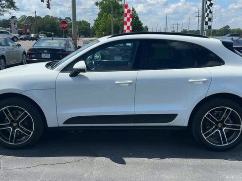 Used 2020 Porsche Macan AWD/4WD image 5