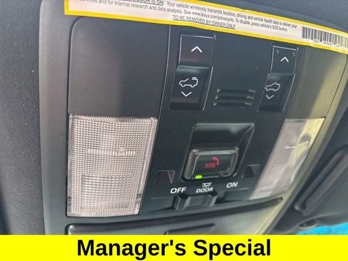 Used 2023 Lexus GX 460 Premium image 31