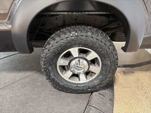 Used 2013 Ford F350 Lariat w/ Lariat Interior Pkg image 25