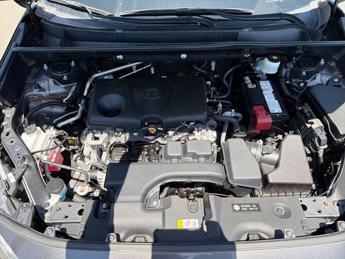 Used 2023 Toyota RAV4 LE FWD image 17