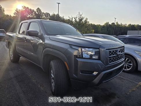 Used 2024 Nissan Frontier SV AWD/4WD image 4