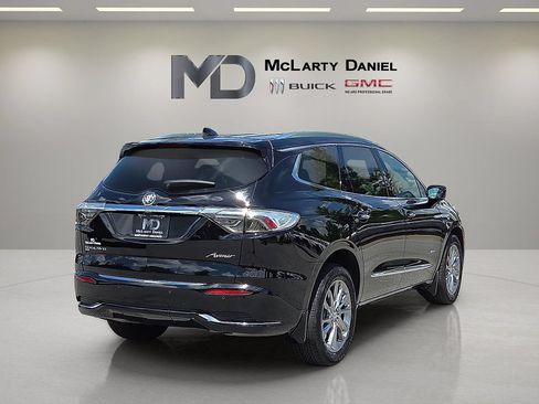 Certified 2023 Buick Enclave Avenir w/ Avenir Technology Package AWD/4WD image 14