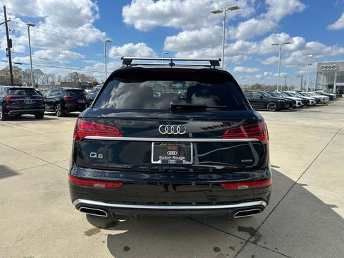 Used 2023 Audi Q5 2.0T Prestige w/ Prestige Package image 6