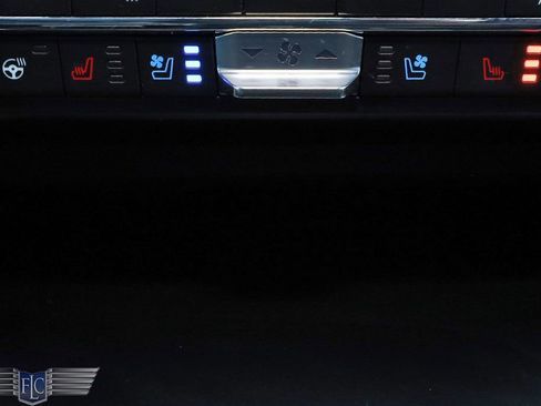 Used 2022 Ford F150 Raptor w/ Equipment Group 801A High image 17