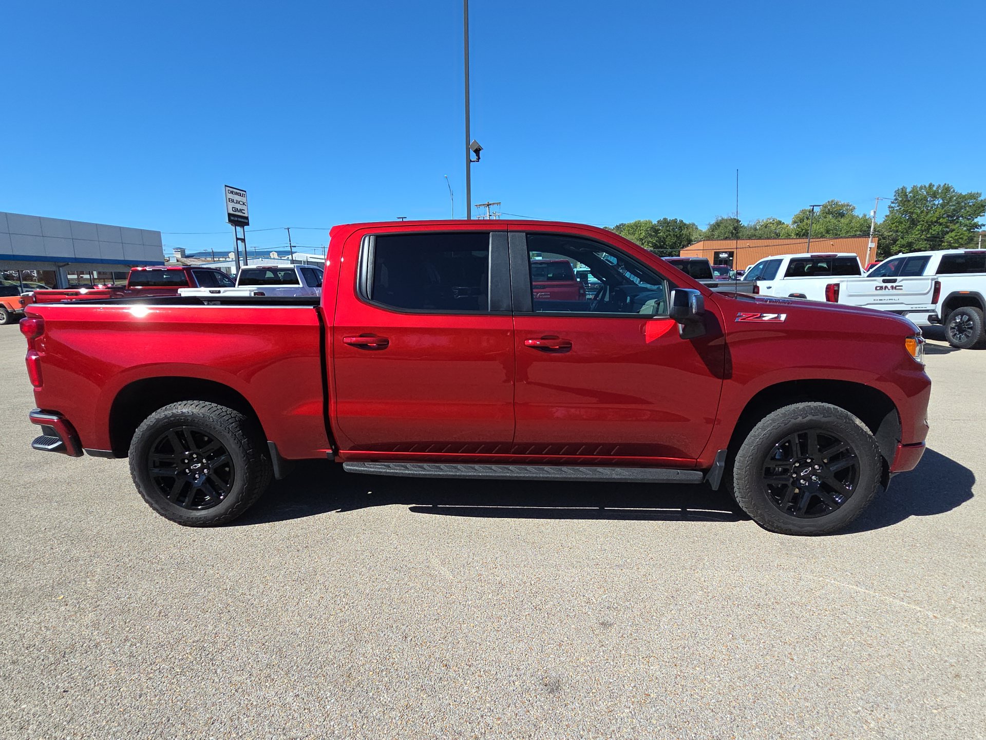 Used 2026 Chevrolet Silverado 1500 RST AWD/4WD image 10