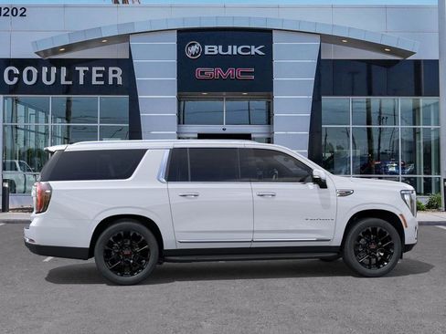 New 2026 GMC Yukon XL Elevation image 5