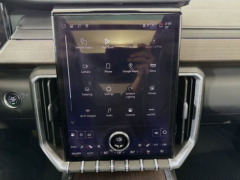 Used 2024 GMC Acadia Denali image 15