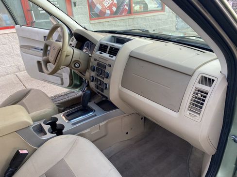Used 2008 Ford Escape XLT image 12
