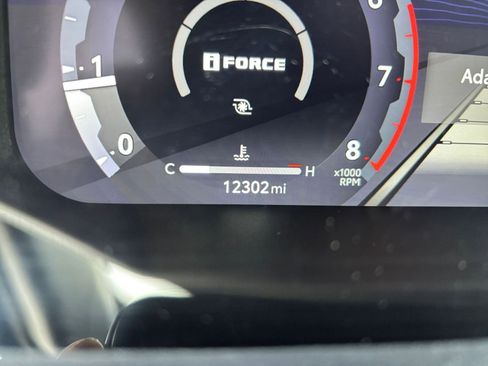 Used 2025 Toyota 4Runner SR5 image 40