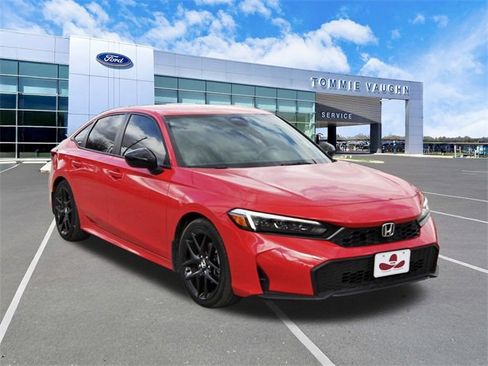 Used 2025 Honda Civic Sport image 6