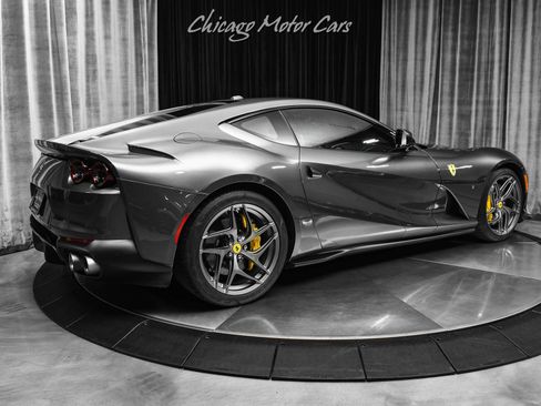 Used 2019 Ferrari 812 Superfast image 5