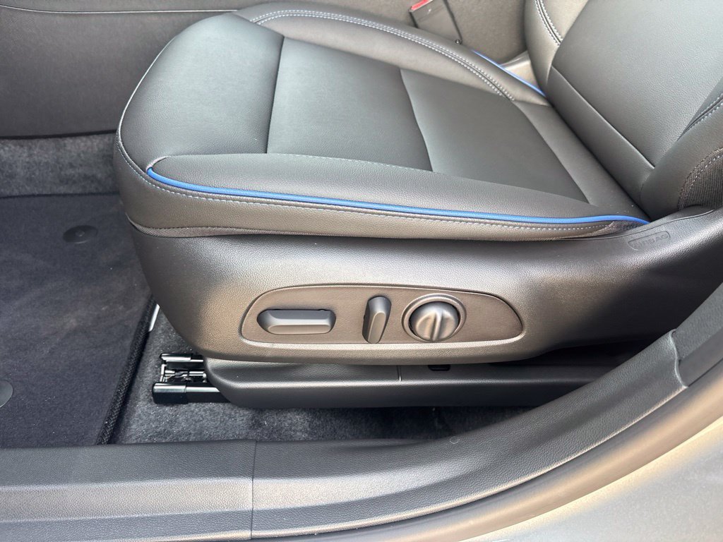 New 2026 Buick Envista Sport Touring w/ Convenience I Package FWD image 12