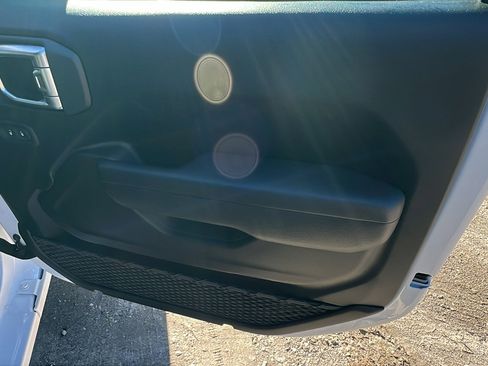 Used 2024 Jeep Wrangler Sport S image 18