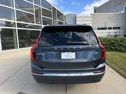 New 2026 Volvo XC90 B5 Plus image 6