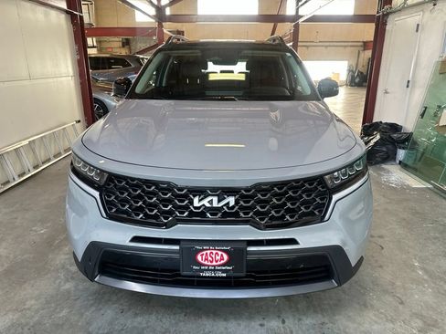 Used 2022 Kia Sorento S w/ Panoramic Sunroof Package AWD/4WD image 6