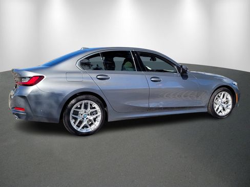 Used 2026 BMW 330i xDrive Sedan w/ Premium Package image 7