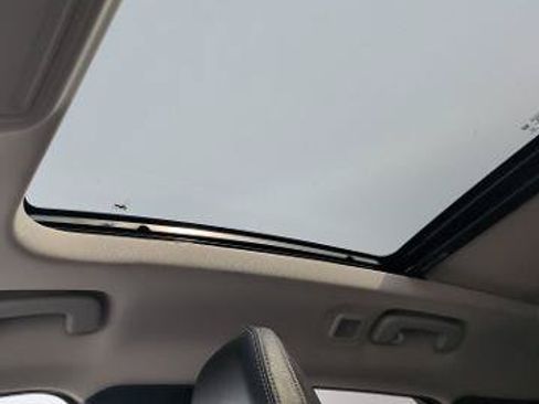 Certified 2023 Ford Escape Platinum w/ Premium Technology Package AWD/4WD image 12
