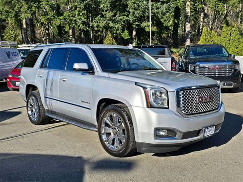 Used 2015 GMC Yukon Denali w/ Open Road Package image 7