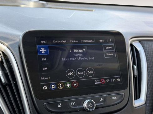 Used 2024 Chevrolet Malibu LT image 3