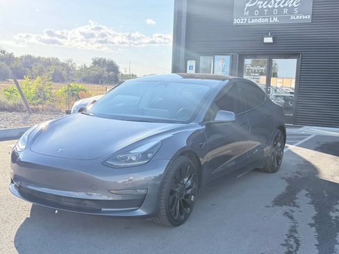 Used 2022 Tesla Model 3 Performance AWD/4WD image 2
