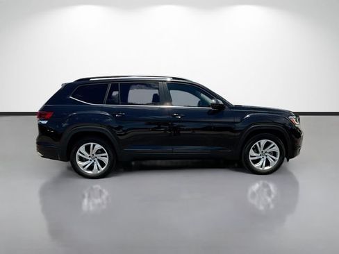 Used 2023 Volkswagen Atlas SE FWD image 2