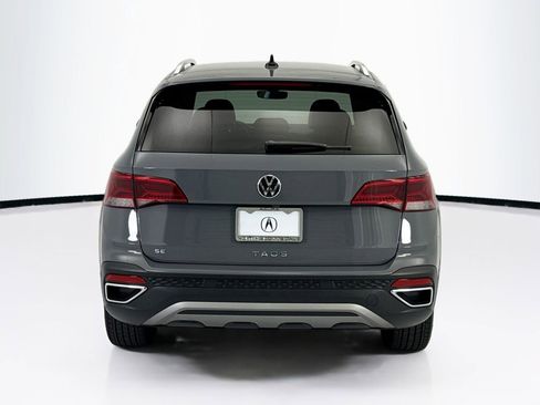 Used 2023 Volkswagen Taos SE w/ Black Wheel Package FWD image 6