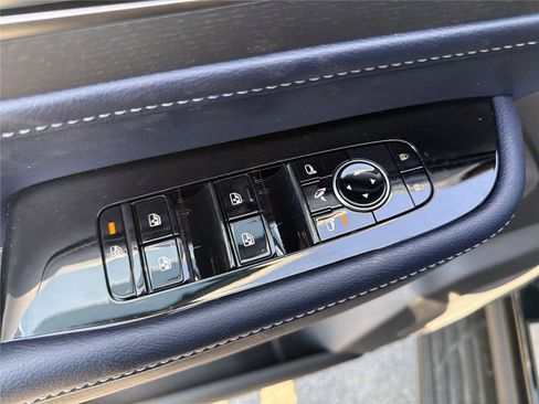 New 2026 INFINITI QX80 4WD w/ Sport Exterior Package image 33