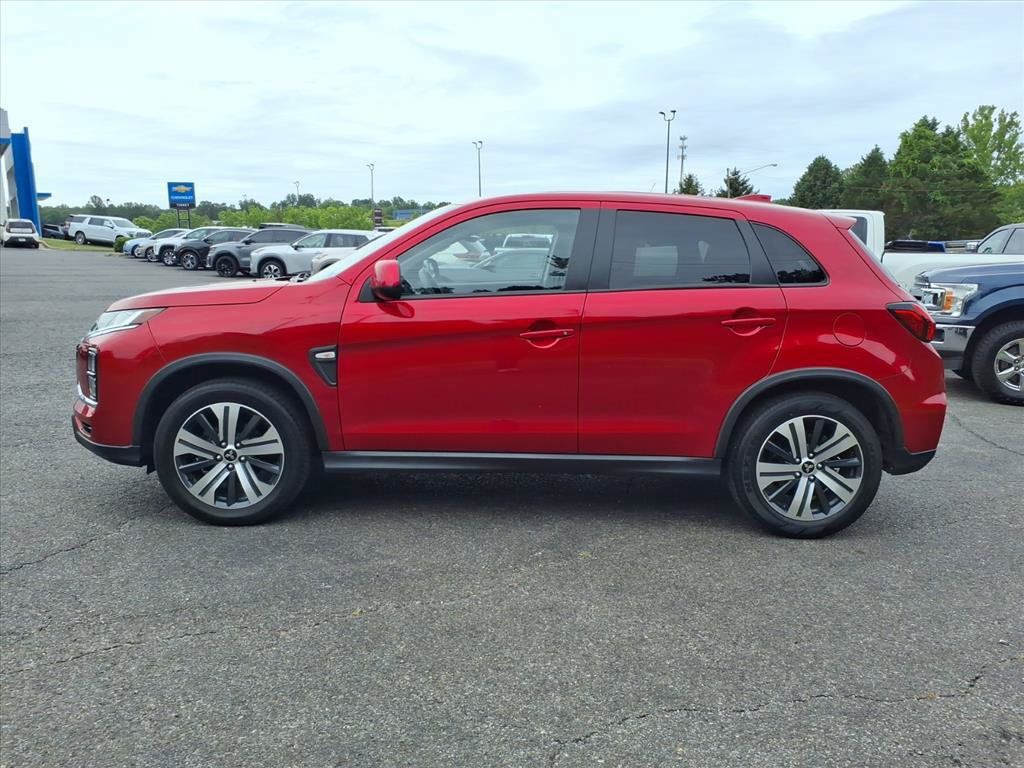 Used 2024 Mitsubishi Outlander Sport SE AWD/4WD image 7