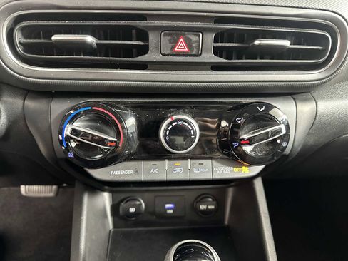 Used 2023 Hyundai Kona SEL image 18