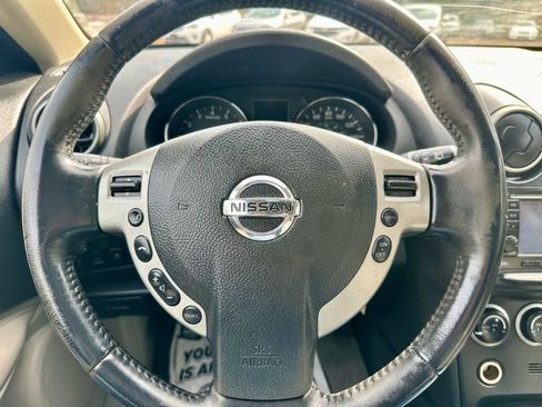 Used 2011 Nissan Rogue SV w/ SL Pkg image 22