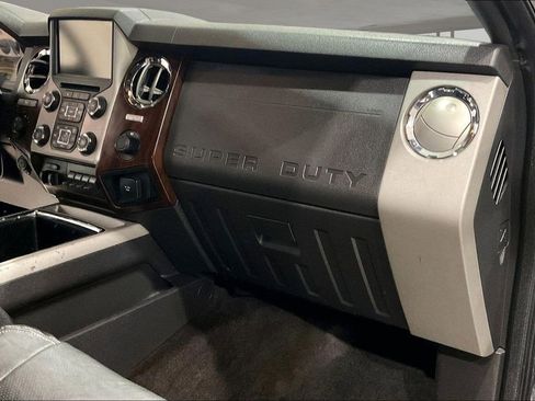 Used 2014 Ford F350 Lariat w/ Chrome Package image 17