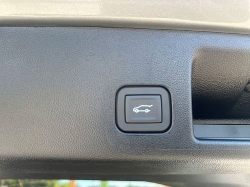 New 2026 Chevrolet Equinox EV LT image 30