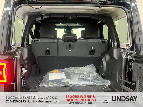 New 2026 Jeep Wrangler Unlimited Rubicon w/ Safety Group image 7